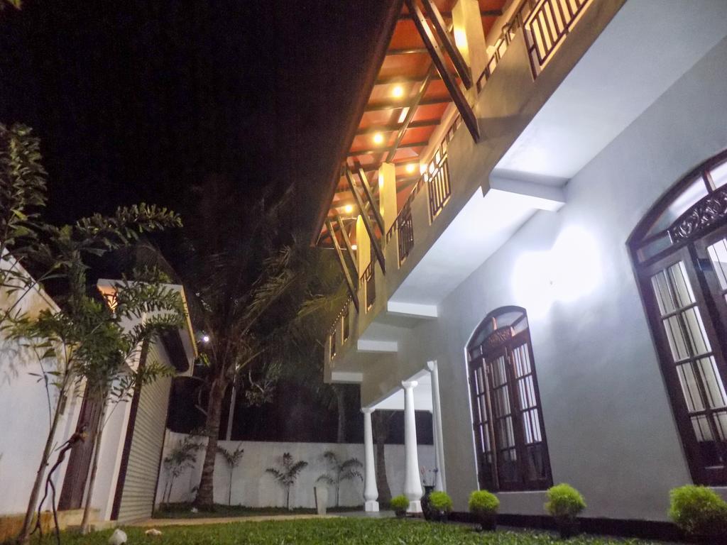 Prosperity Villa เนกอมโบ ภายนอก รูปภาพ