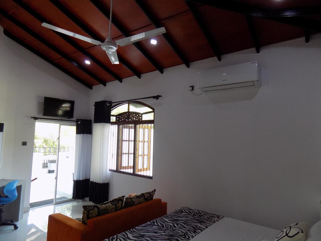 Prosperity Villa เนกอมโบ ภายนอก รูปภาพ